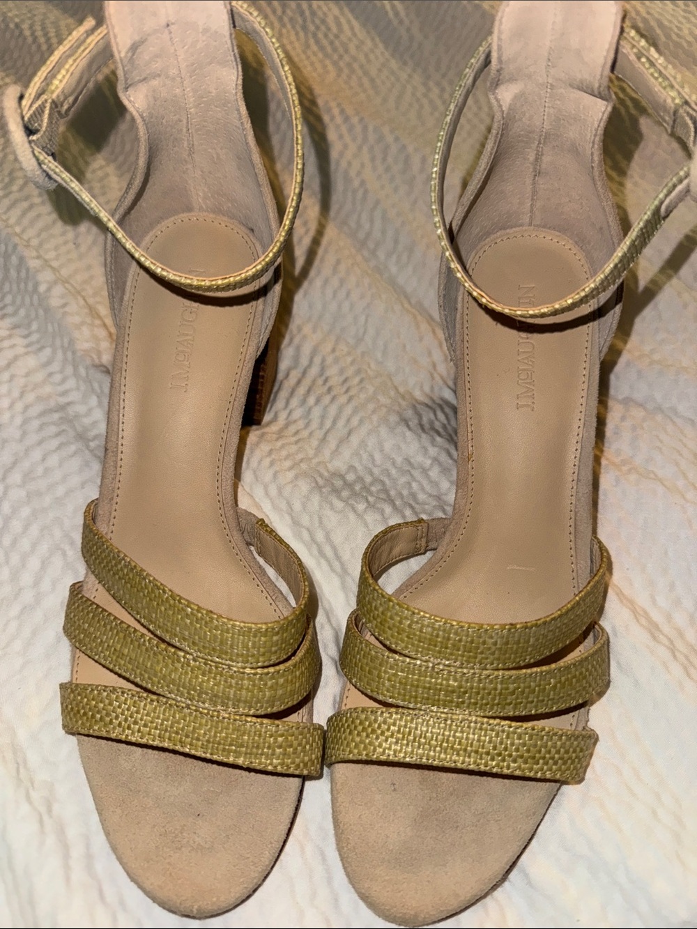 Ankle‑Strap Heeled Sandals in Olive Green with Woven Straps - Picture 4 of 4